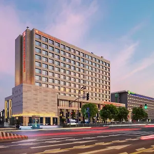 Hilton Garden Hongqiao Necc Hotel