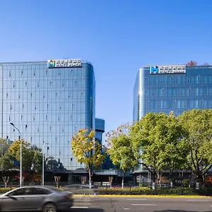 Hyatt House Hongqiao Cbd Hotel
